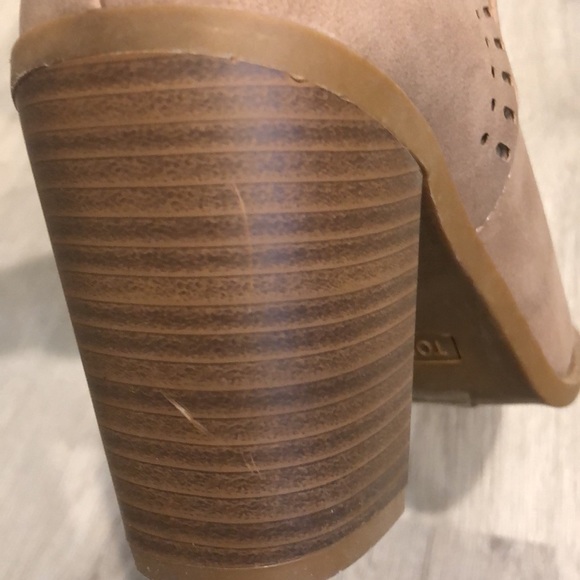 Nude Booties - Picture 8 of 8